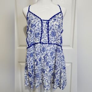 Knox Rose spaghetti strap top